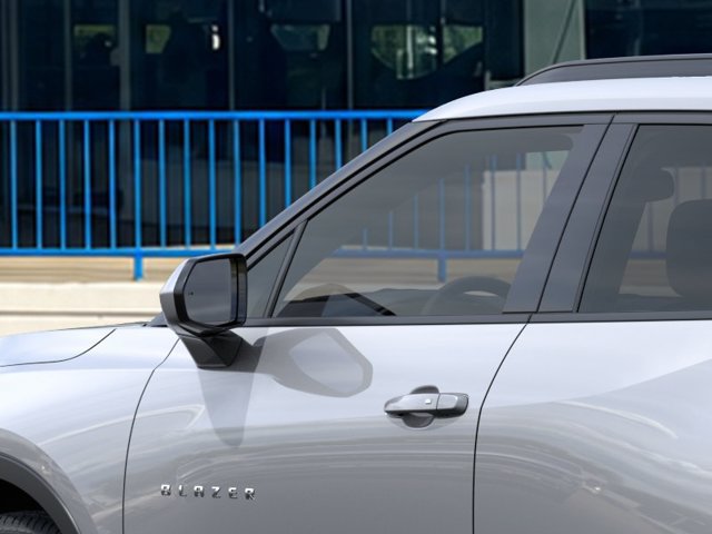 New 2026 Chevrolet Blazer LT w/ Convenience Package FWD image 12
