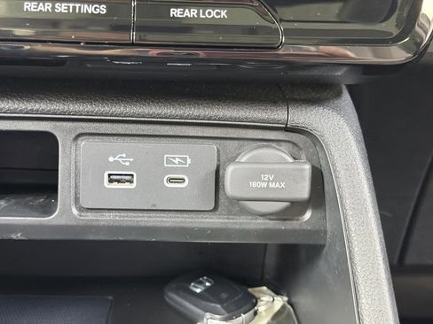 Used 2023 Honda Pilot Touring image 58