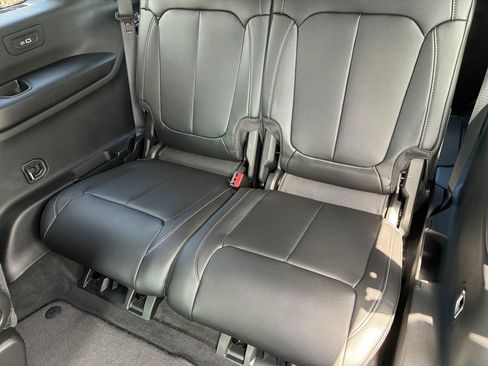 New 2026 Jeep Grand Cherokee L Limited AWD/4WD image 5