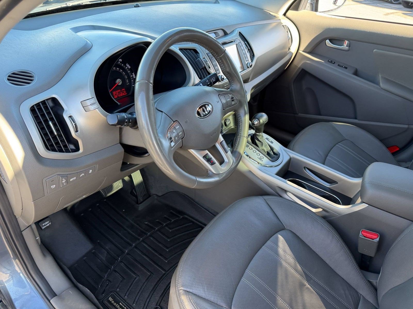 Used 2016 Kia Sportage EX w/ EX Premium Package AWD/4WD image 4