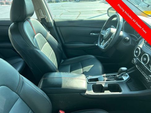 Used 2022 Nissan Sentra SR w/ SR Premium Package FWD image 4