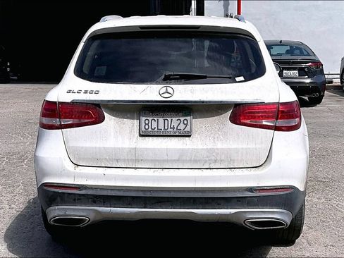 Used 2018 Mercedes-Benz GLC 300 image 5