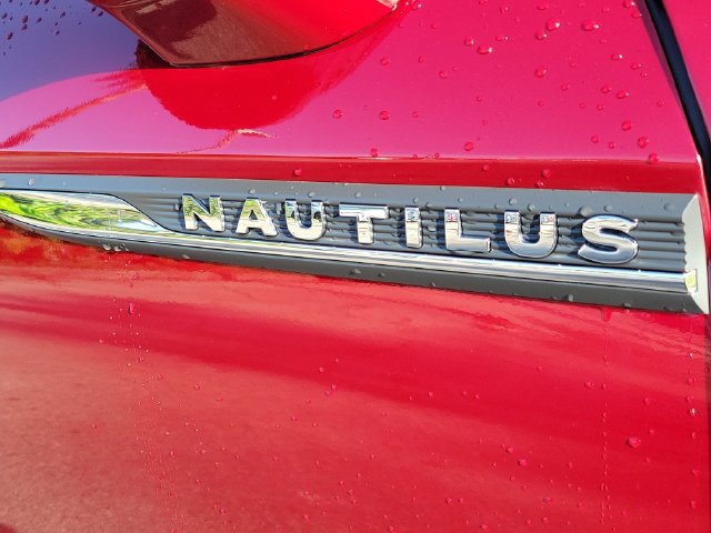 Certified 2019 Lincoln Nautilus Reserve FWD image 12