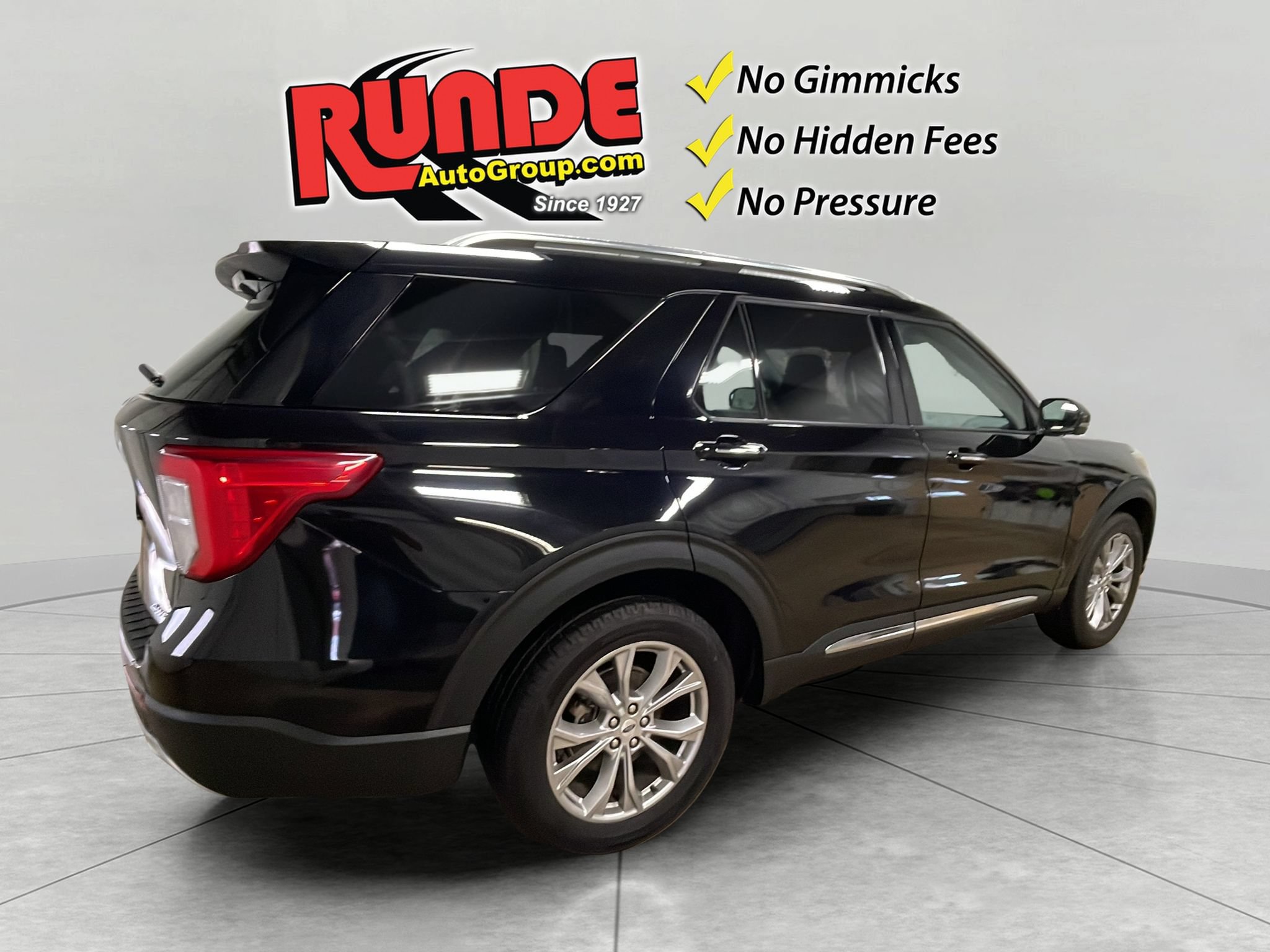 Used 2023 Ford Explorer Limited w/ Equipment Group 301A AWD/4WD image 6