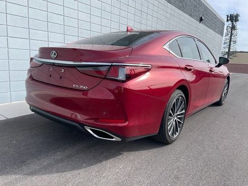 Certified 2025 Lexus ES 350 w/ Premium Package image 3