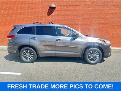 Used 2017 Toyota Highlander XLE