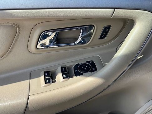 Used 2015 Ford Taurus SEL w/ Equipment Group 201A image 21