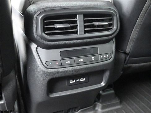 Used 2023 Honda Pilot EX-L image 34