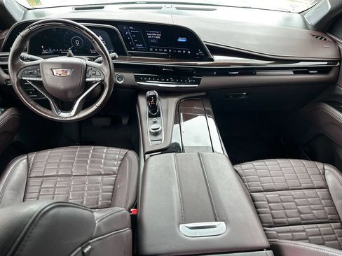 Certified 2024 Cadillac Escalade Sport Platinum w/ LPO, ONYX Package AWD/4WD image 25