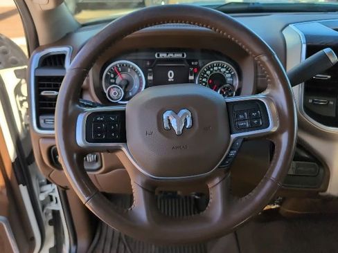 Used 2020 RAM 3500 Laramie AWD/4WD image 16
