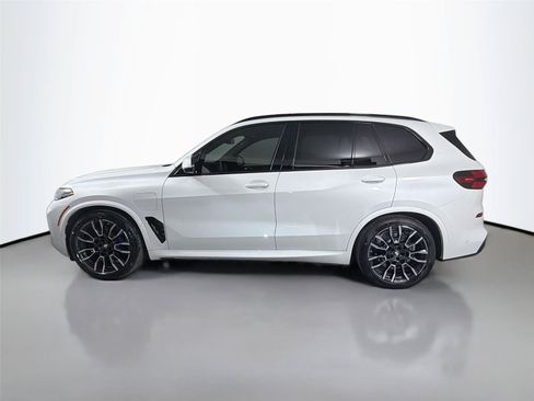 New 2026 BMW X5 xDrive50e w/ Executive Package AWD/4WD image 8