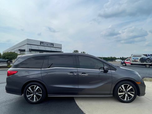 Used 2019 Honda Odyssey Elite image 8