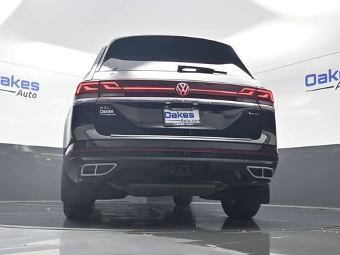 Used 2024 Volkswagen Atlas SEL Premium R-Line AWD/4WD image 47