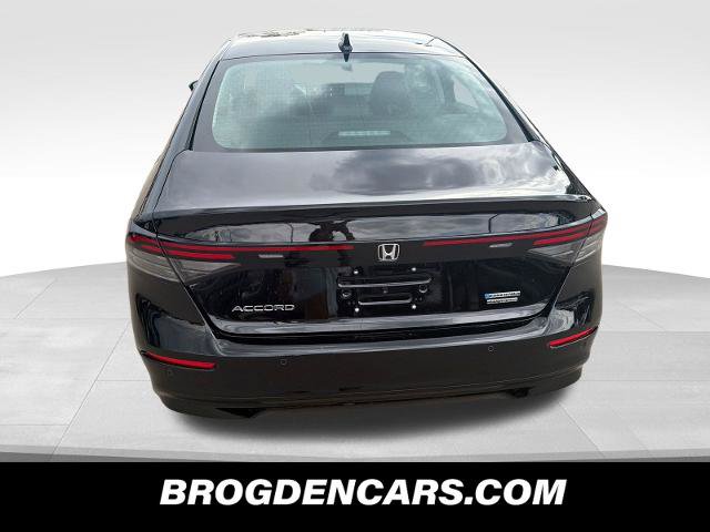 New 2026 Honda Accord Touring image 7