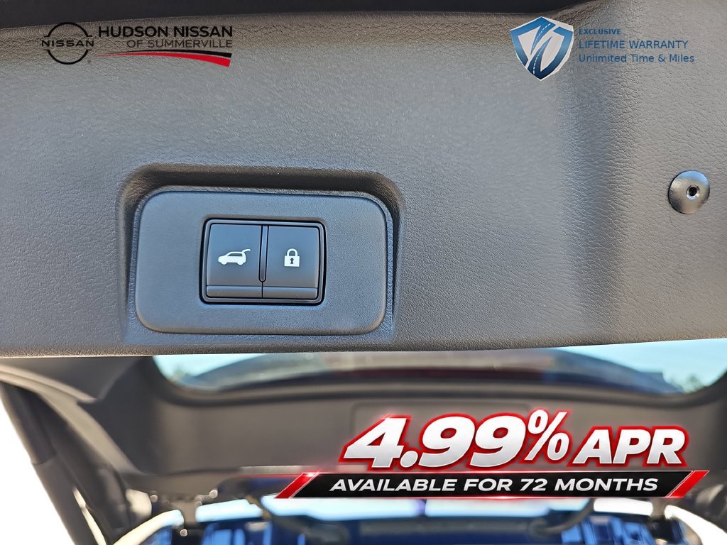 Used 2026 Nissan Rogue SV FWD image 34
