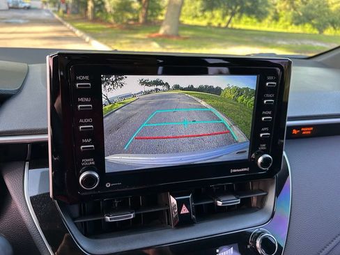 Used 2021 Toyota Corolla SE FWD image 25
