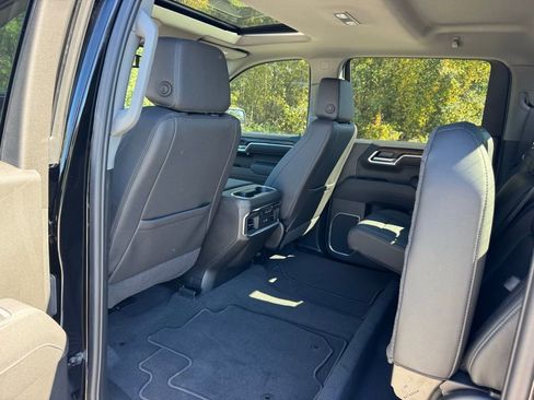 New 2026 GMC Sierra 1500 SLT w/ SLT Premium Package image 22