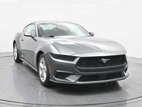 New 2026 Ford Mustang Coupe image 4