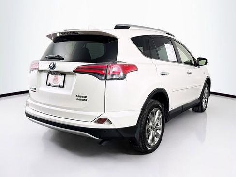 Used 2016 Toyota RAV4 Limited image 10