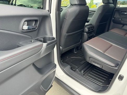 New 2026 Honda Ridgeline Black Edition image 8