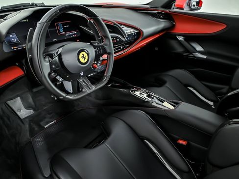 Used 2021 Ferrari SF90 Stradale image 27