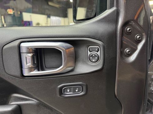 Used 2023 Jeep Wrangler Unlimited w/ Cold Weather Group AWD/4WD image 23