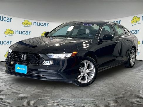 Used 2023 Honda Accord LX image 3
