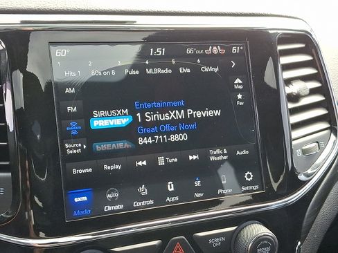 Used 2020 Jeep Grand Cherokee Altitude image 18