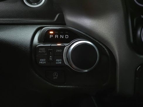 Used 2019 RAM 1500 Big Horn AWD/4WD image 25
