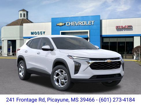 New 2026 Chevrolet Trax LS w/ LS Convenience Package image 7