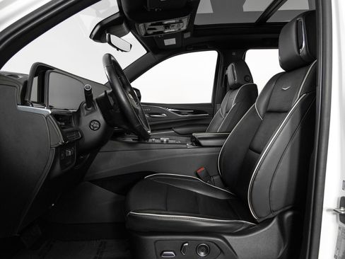 Used 2021 Cadillac Escalade Sport image 14