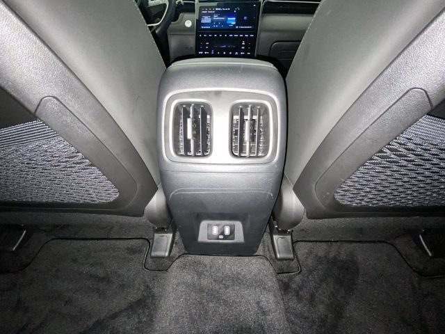 Used 2023 Hyundai Tucson SEL AWD/4WD image 29