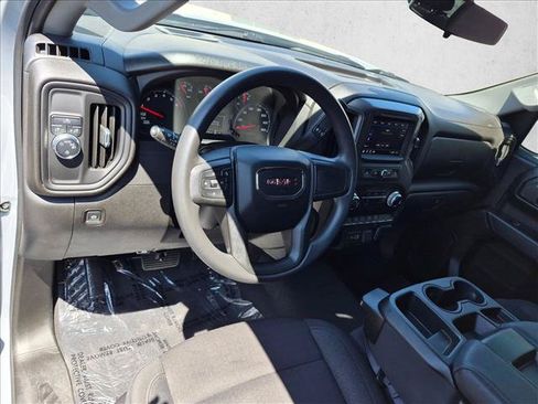 Used 2024 GMC Sierra 1500 Pro w/ Graphite Edition RWD image 10