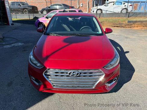 Used 2019 Hyundai Accent SEL image 2