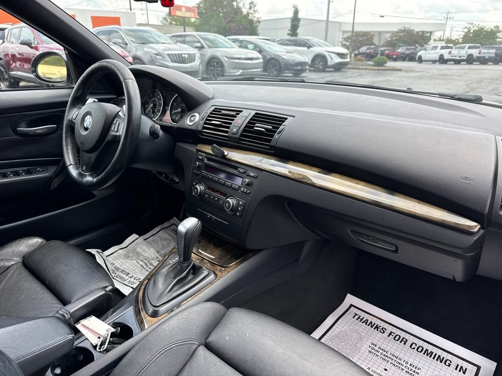 Used 2009 BMW 135i Convertible RWD image 23