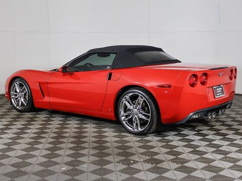 Used 2006 Chevrolet Corvette Convertible w/ Preferred Equipment Group RWD image 8