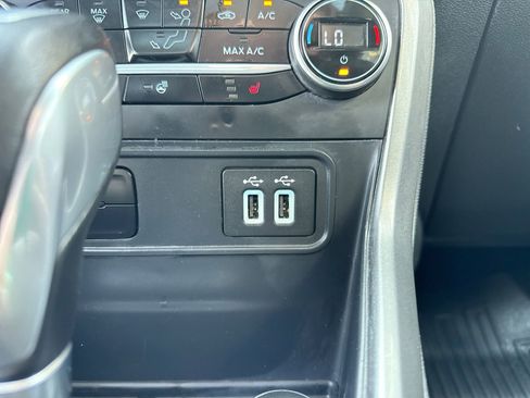 Certified 2020 Ford EcoSport SES w/ Interior Protection Package AWD/4WD image 34