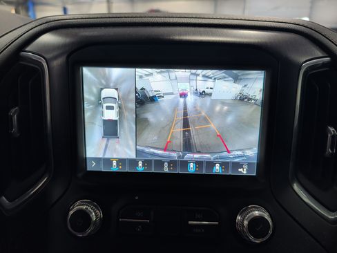 Used 2019 GMC Sierra 1500 AT4 w/ AT4 Premium Package AWD/4WD image 11