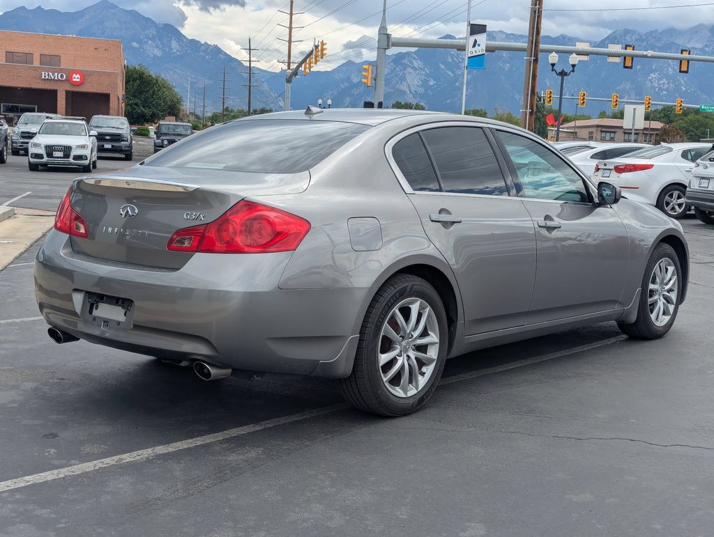 Used 2009 INFINITI G37 x Sedan w/ Premium Pkg AWD/4WD image 4