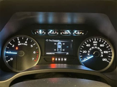 Used 2018 Ford F150 XLT w/ Equipment Group 302A Luxury image 6