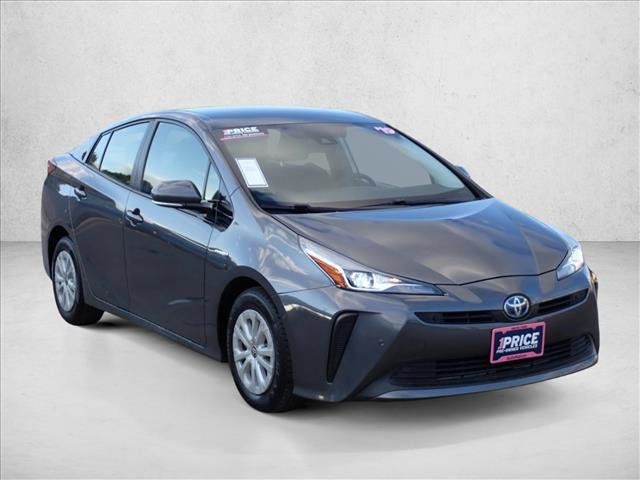 Used 2019 Toyota Prius LE FWD image 6