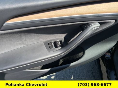 Used 2025 Tesla Model Y Long Range RWD image 42