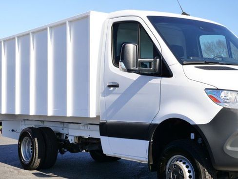 Used 2023 Mercedes-Benz Sprinter 3500 w/ Acoustic Package image 11