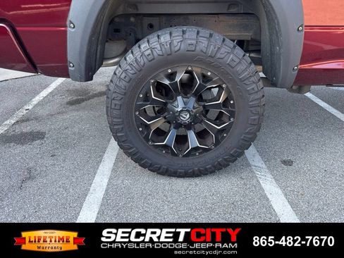Used 2017 RAM 2500 Big Horn w/ Sport Appearance Group AWD/4WD image 17