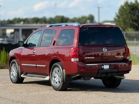 Used 2011 Nissan Armada Platinum w/ 2nd Row Captain Seat Pkg RWD image 10