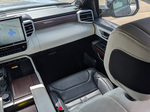 Used 2023 Toyota Sequoia Capstone image 11