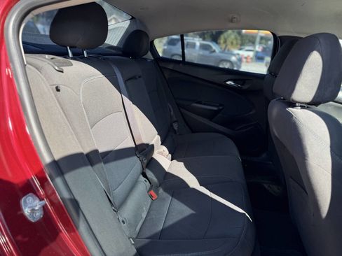 Used 2017 Chevrolet Cruze LT w/ Convenience Package image 23