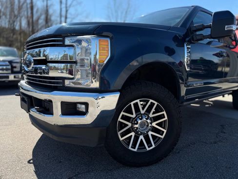 Used 2017 Ford F250 Lariat w/ Lariat Ultimate Package image 4