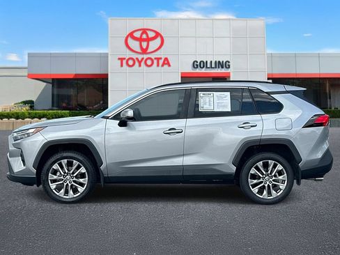 Used 2024 Toyota RAV4 XLE Premium FWD image 2