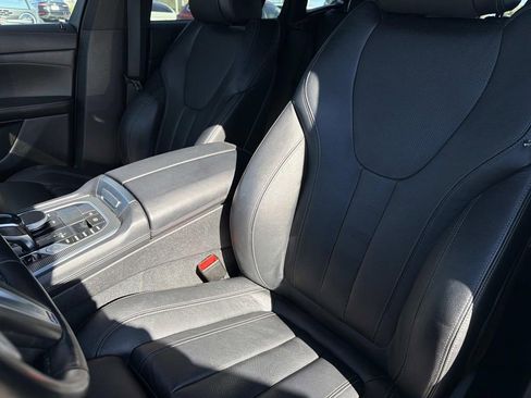 Used 2021 BMW X6 xDrive40i w/ M Sport Package image 21